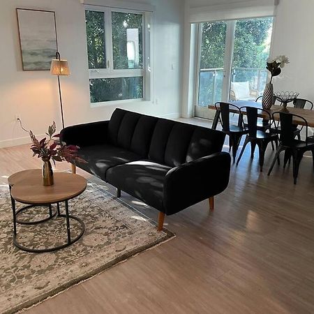 Stylish Westwood Apartment - Steps From Ucla Los Angeles Kültér fotó