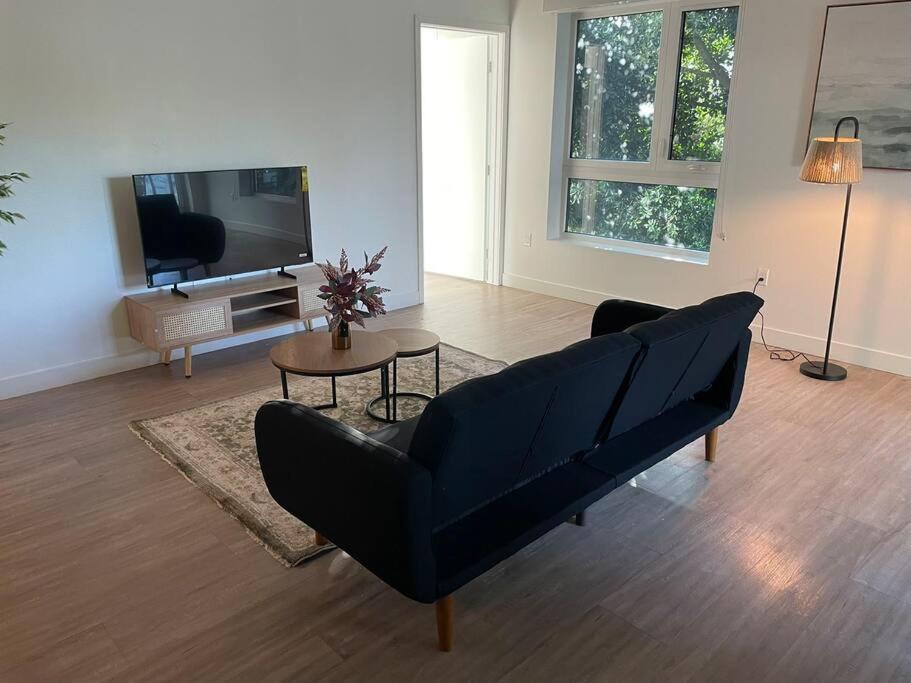 Stylish Westwood Apartment - Steps From Ucla Los Angeles Kültér fotó